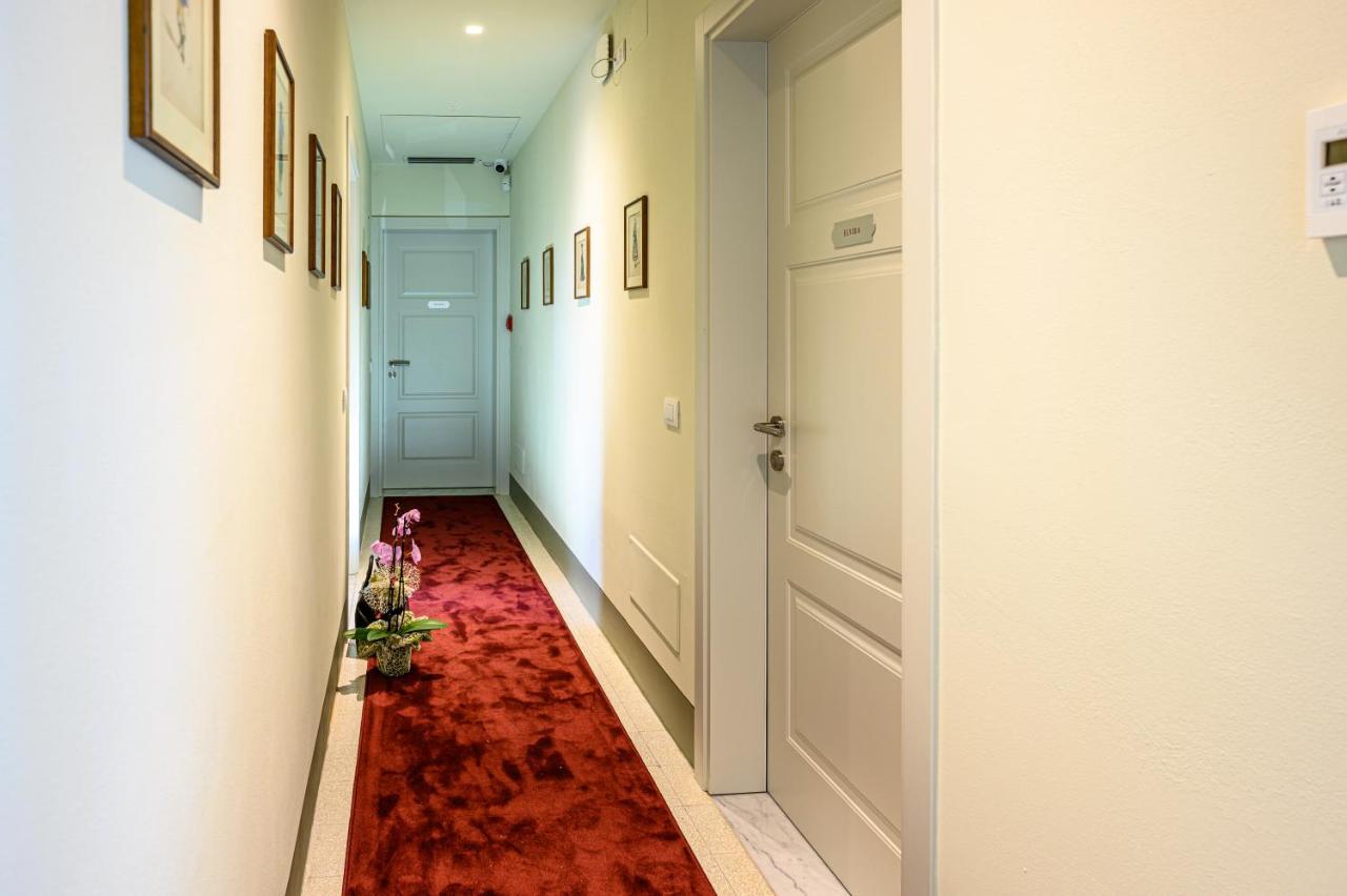 Foresteria Villa Puccini Casa Per Ferie トッレ・デル・ラーゴ・プッチーニ エクステリア 写真