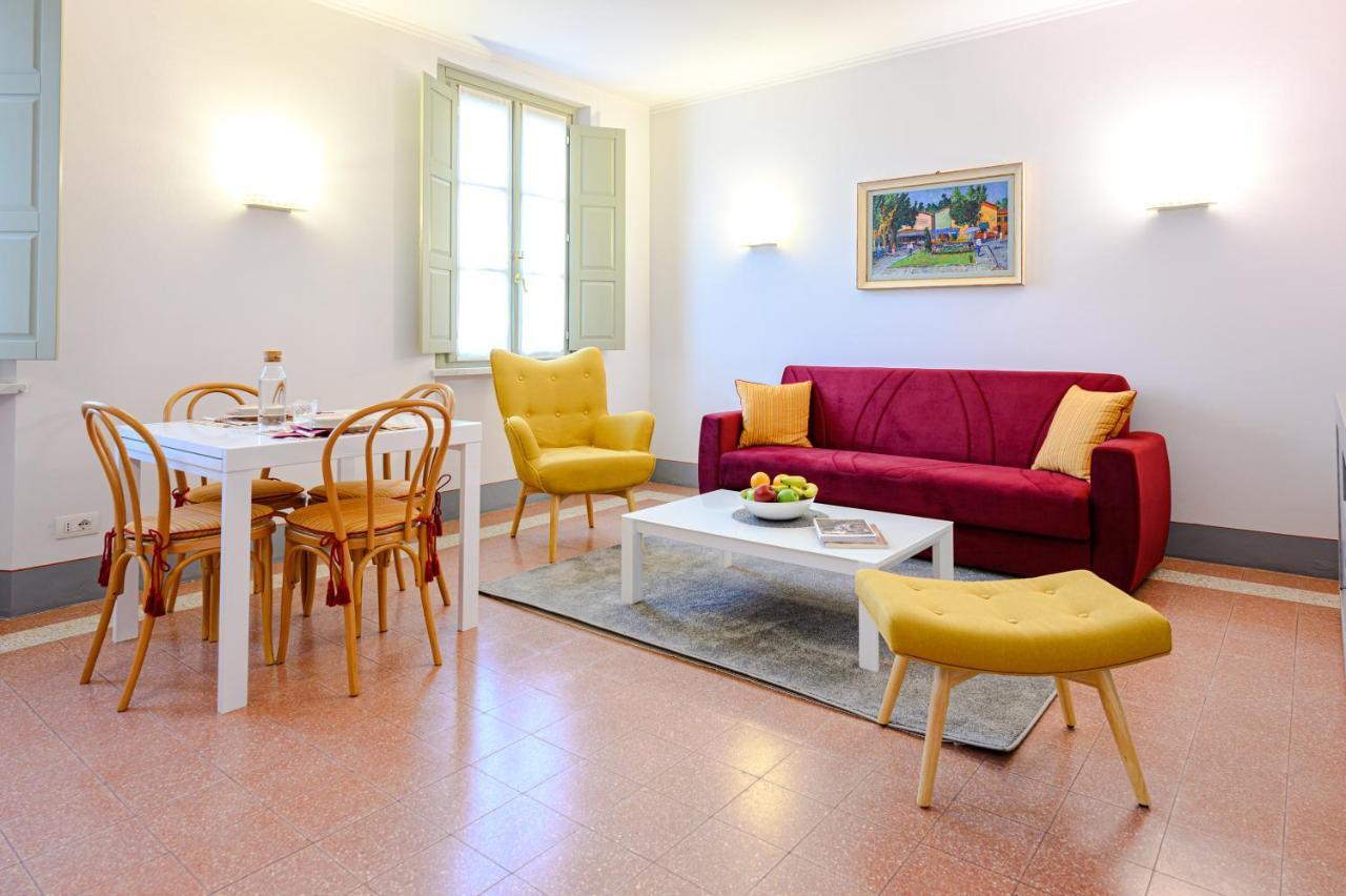 Foresteria Villa Puccini Casa Per Ferie トッレ・デル・ラーゴ・プッチーニ エクステリア 写真